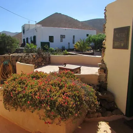 Las Casitas De Femes Sleeps 2 Pool Wifi * Uga